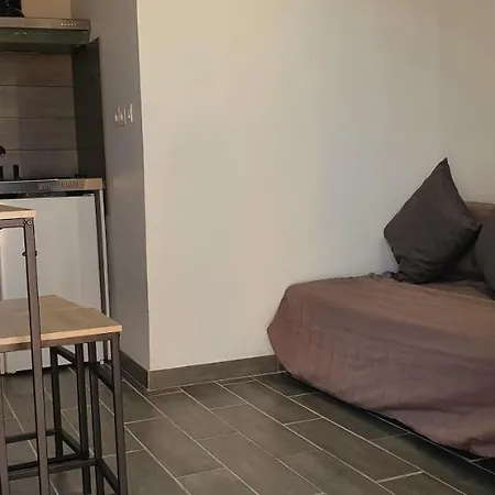 Fasthotel Castres 酒店 赛