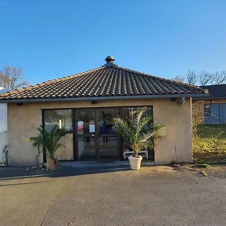 酒店 Fasthotel Castres 2*