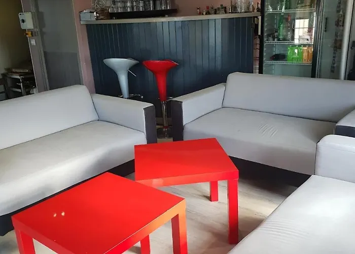 Fasthotel Castres Hotel 2*