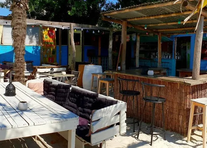 Fasthotel Castres 2* Saix (Tarn)